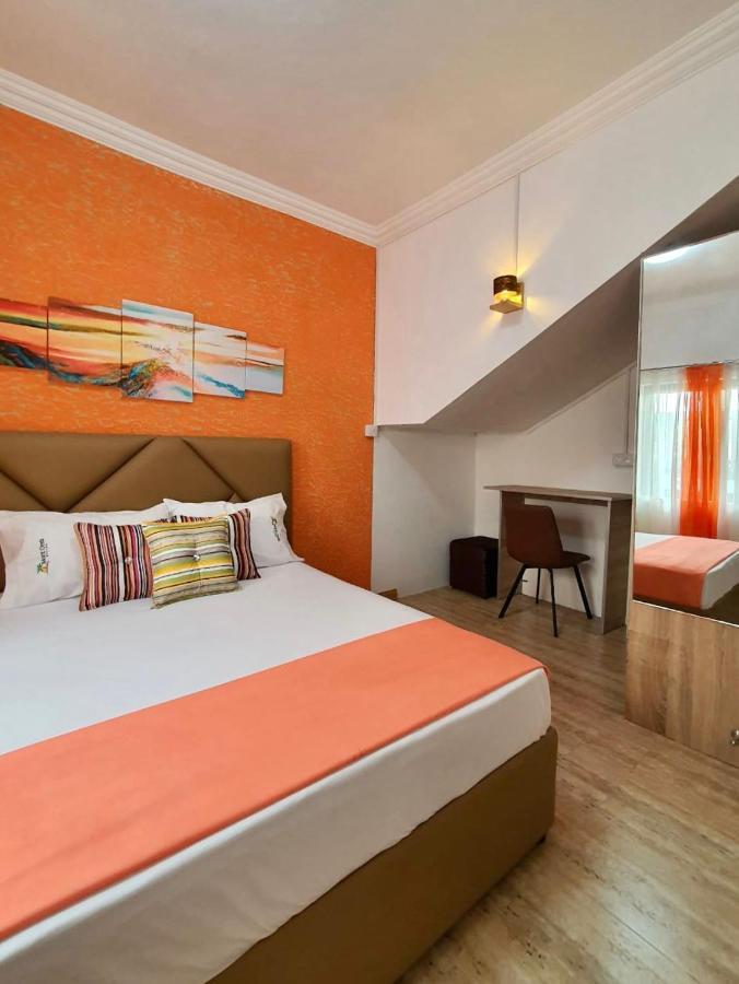 Mont Oreb Villas Pearl Flic En Flac Bagian luar foto